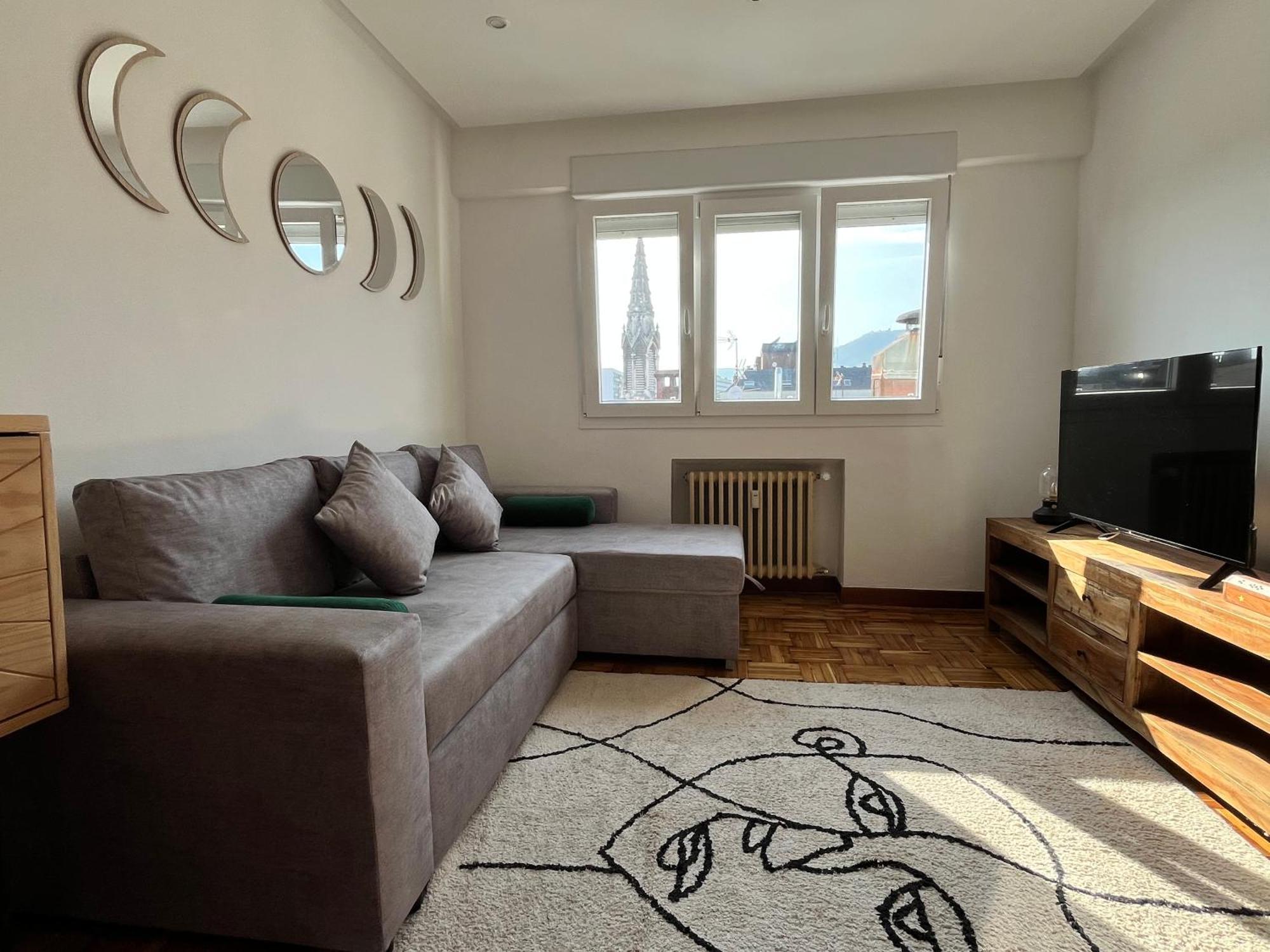 Apartamento Atico Con Vistas En El Centro Oviedo